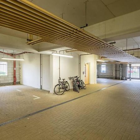 Executive 2Br Apartment Next To Station + Parking Кембридж Екстер'єр фото