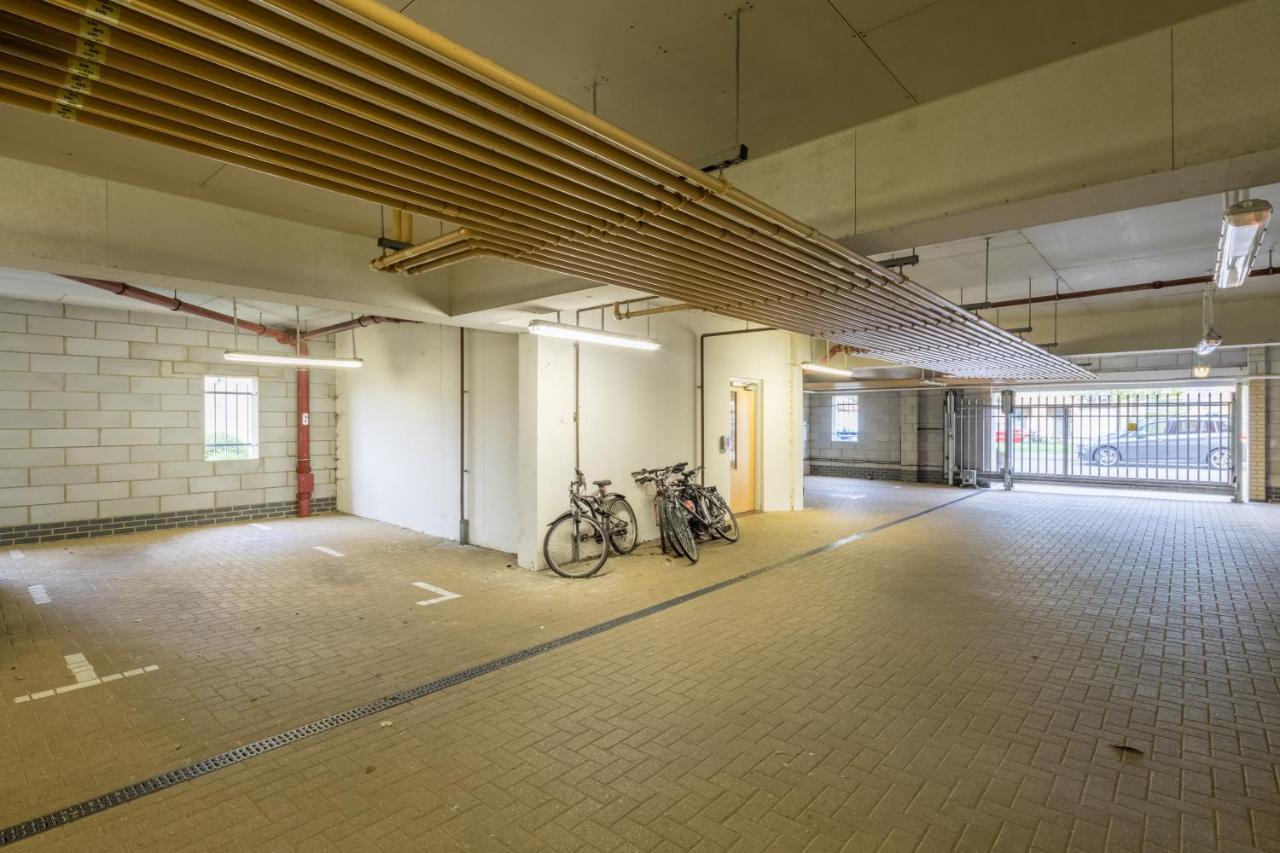 Executive 2Br Apartment Next To Station + Parking Кембридж Екстер'єр фото